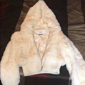 Bebé fur bebé Jacket 🧥